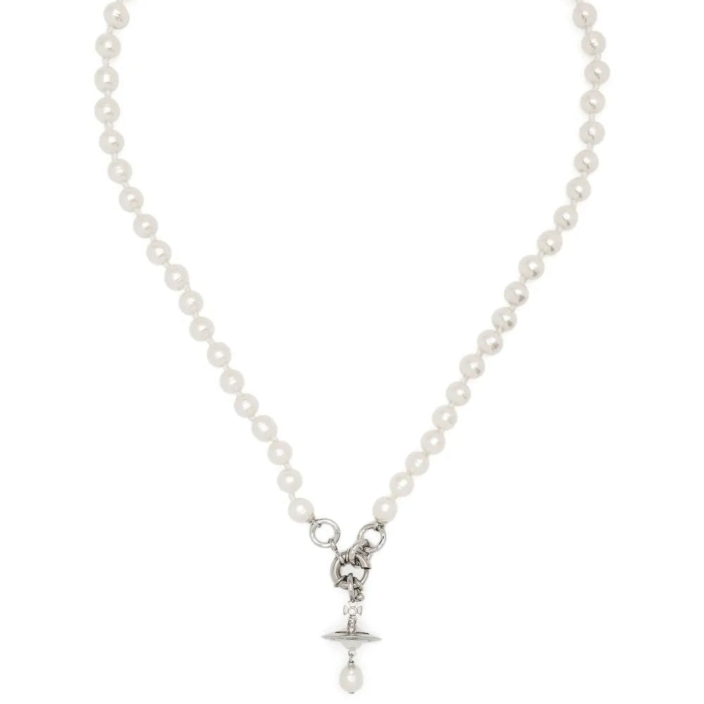 Pearl pendant necklace