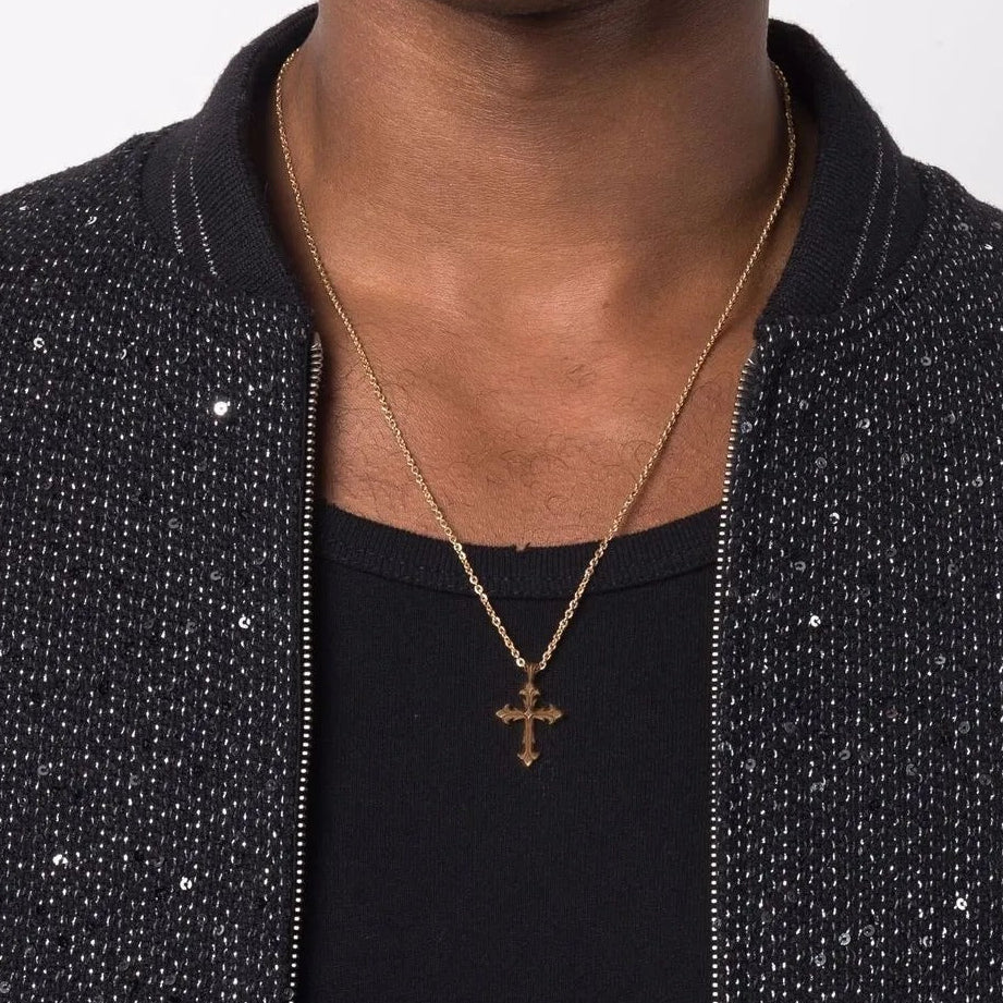 Vintage style engraved cross pendant necklace